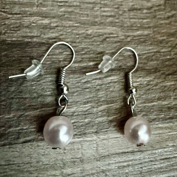 Silver Heart Necklace and Earring Set - Picture 7 of 10